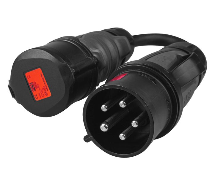 Green Cell EVAK02 adaptér Red CEE 16A 400V 5P na Red CEE 32A 5P