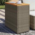 vidaXL Záhrad. príručný stôl drevená doska sivý 58x27,5x55cm polyratan