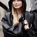 Pláštenka univerzálna čierna Trizand 21840 Pláštěnka univerzální černá Trizand 21840