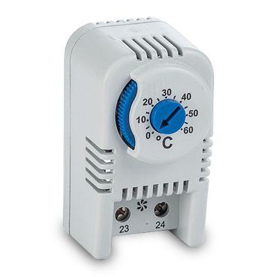 Termostat pre ventilátory rackových skríň a rozvádzačov NO 0–60 °C BLUE