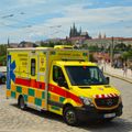 Auto ambulancia / sanitka Zdravotnícka záchranná služba hl. m. Prahy 10 cm