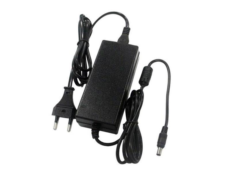Adaptér napájací 12V 2500mA V-TAC VT-23031