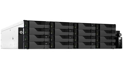 Asustor NAS AS7216RDX+RAIL / 16x 2,5"/3,5" SATA III/ AMD Ryzen 7 3,8GHz / 16GB/ 2x1GbE + 2x10GbE/ red. zdroj NAS server, 16-bay rackmount, AMD Ryzen 7 Pro 7745, 16GB ECC DDR5, dual 10GbE, PCIe 5.0, redundantní napájení, 3U