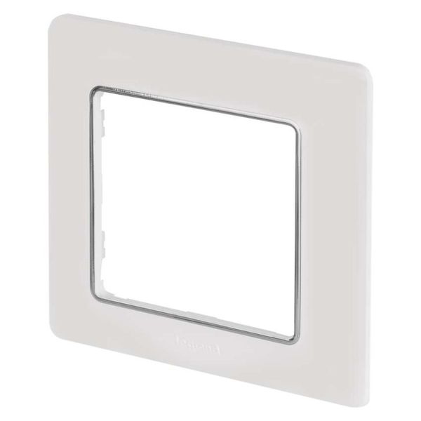 Legrand Valena Life rámeček, biela / chrom