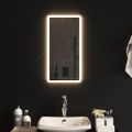 vidaXL LED kúpeľňové zrkadlo 30x60 cm