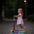Detská trojkolesová kolobežka NILS Fun HLB1306 s LED deckom