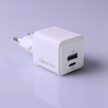 Forever TC-08-20AC GaN PD QC nabíjačka 1x USB-C 1x USB 20W biela