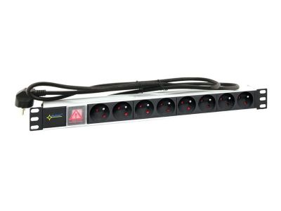 CP-PR-118 Zásuvkový distribútor (pes) na 8 zásuviek pre 19" racky
