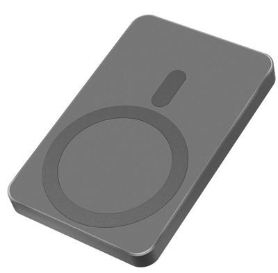 Indukčná nabíjačka powerbanka 5000mAh KRUGER &amp; MATZ KM0911, s podporou MagSafe, sivá Indukčná nabíjačka powerbanka 5000mAh KRUGER & MATZ KM0911, s podporou MagSafe, sivá