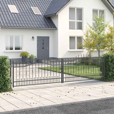 vidaXL Brána z Plotu s Špicatým Vrcholom KAMPEN 404 x 100 cm Oceľ Sivá