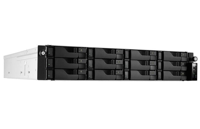 Asustor NAS AS7212RDX+RAIL / 12x 2,5"/3,5" SATA III/ AMD Ryzen 7 3,8GHz / 16GB/ 2x1GbE + 2x10GbE/ red. zdroj NAS server, 12-bay rackmount, AMD Ryzen 7 Pro 7745, 16GB ECC DDR5, dual 10GbE, PCIe 5.0, RAID 0/1/5/6/10, ADM 5.0