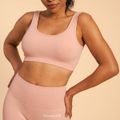 Športová podprsenka Bralette Hyper Pink - BeastPink, veľkosť M, veľkosť oblečenia M