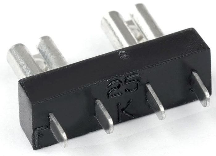 Poistkový držiak do DPS s pro autopojistky 19x12 mm