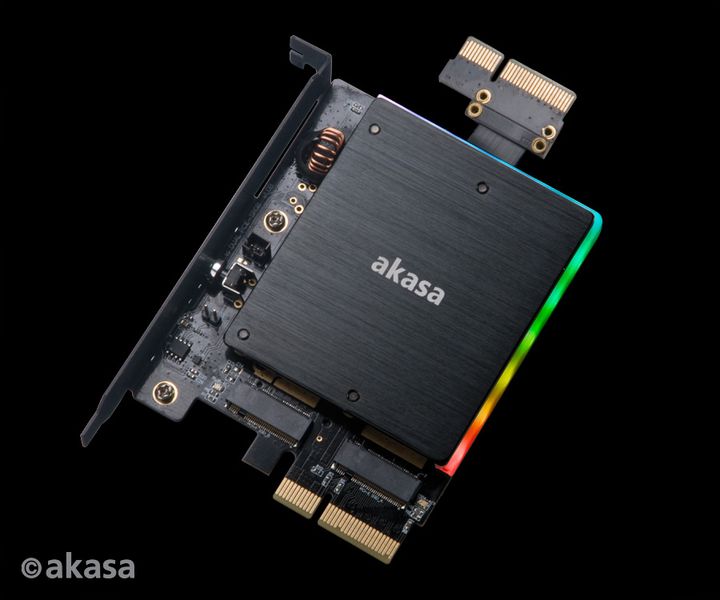 AKASA adaptér dual M.2 do PCIex s chladičom RGB