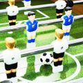 vidaXL Stolný futbal oceľ 60 kg 140x74,5x87,5 cm bledohnedý a čierny