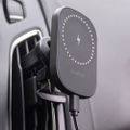 Maxlife car holder for air vent MXCH-16 magnetic with wireless charging black 15W