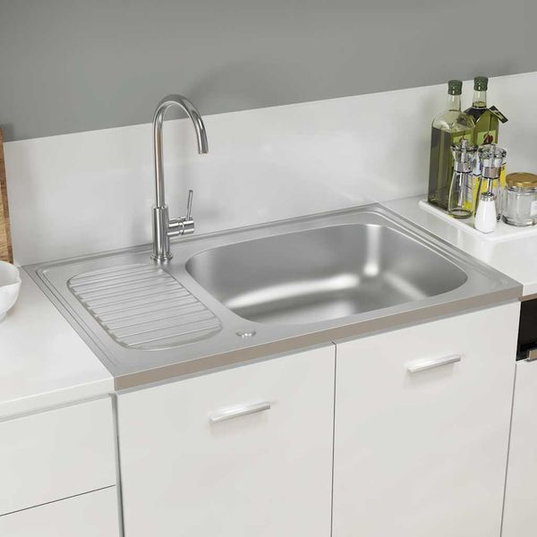 vidaXL Kuchynský drez s odkvapkávačom, strieborný 800x500x155 mm, oceľ