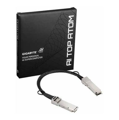 Gigabyte AI TOP ATOM kábel