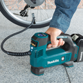 Makita Aku kompresor Li-ion LXT 18V, bez aku   Z