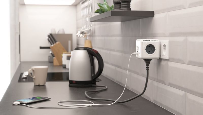 Cubenest Powercube Original USB PD 20W, A+C, 4× zásuvka, bílá/šedá, dětská pojistka, uzemnění, max. 16A/250V~3680W Zásuvka, napájecí, vnitrní, 4× zásuvka, 16A, 3680W, 1× USB, 1× USB-C, PD 3.0, 20W, detská pojistka, bílo-šedá