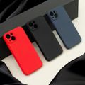 Silikónové puzdro Box pre iPhone 17 Pro 6,3" červené