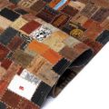 vidaXL Koberec z kožených vysačiek na džínsoch, patchwork, 120x170 cm hnedý