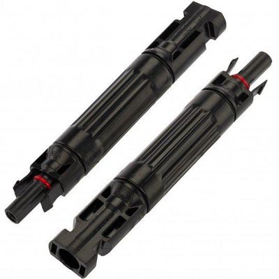 Držiak poistiek s konektorom MC-4 pre poistky PV 10x38 mm