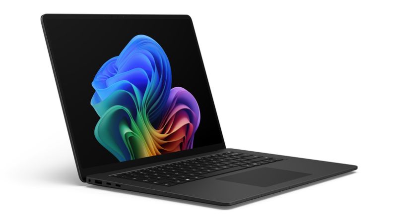 Microsoft Surface Laptop 15'' (8. edícia)/UX7-368H/15''/3270x2180/T/32GB/256GB/Intel int/W11P/Black/2R