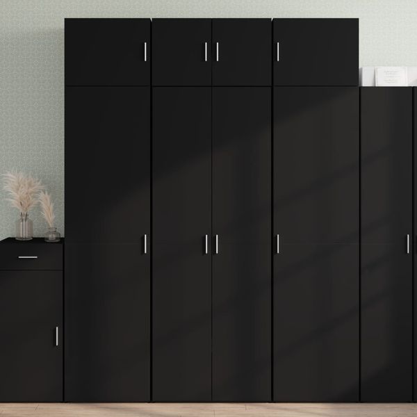 vidaXL Vysoká skrinka čierna 70x42,5x185 cm kompozitné drevo