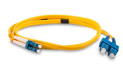 Optický patchkábel duplexný, LC/UPC-SC/UPC 9/125um SM, 20m, OS2