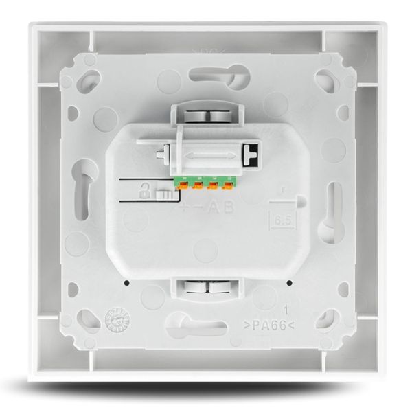 Homematic IP Drôtový CO2 senzor s LC displejom - HmIPW-SCTHD