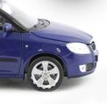 Welly auto 1:24 ŠKODA FABIA COMBI II 2009 modrá