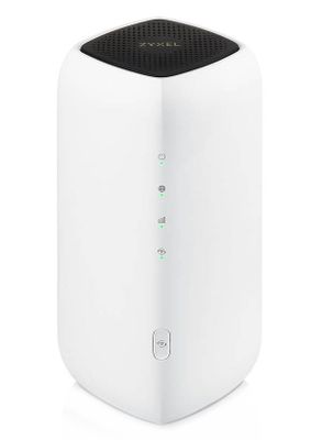 ZYXEL FWA505 Indoor Router, 1Y Nebula Pro Router, Wi-Fi, 5G/4G/LTE, 802.11a/b/g/n/ac/ax, 1× LAN/WAN, 1× LAN, 2,4GHz, 5GHz, 1× USB 2.0, bielo-čierny, NebulaFlex Pro licencia n