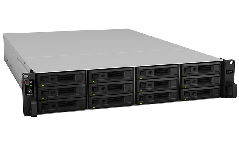 Synology SA3200D RackMount NAS Sietové úložisko NAS, 2x Xeon D-1521, 2x 8GB ECC RAM, 12x SAS, 2x 10Gb LAN, 4x 1Gb LAN, 2x PCIe, rack 2U