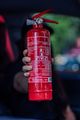 Práškový hasiaci prístroj FIRE STOP 1 kg, ABC, celokovový, vrátane kovového držiaka SIXTOL