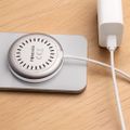 Forever MAWC-300 magnetická bezdrôtová nabíjačka Qi2 15W strieborná
