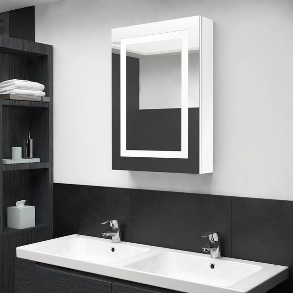 vidaXL Kúpeľňová skrinka s LED a zrkadlom, lesklá biela 50x13x70 cm