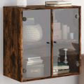 vidaXL Bočná skrinka so sklenenými dvierkami dymový dub 68x37x68,5 cm