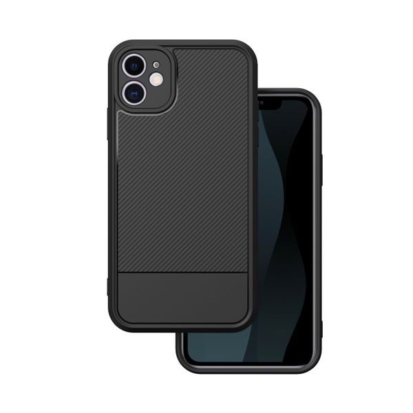 Jednoduché carbon puzdro pre iPhone 11 čierne