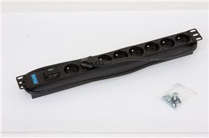 19" 8xCZ zásuvka,bleskoistka,3x1.5mm 2m RAL9005