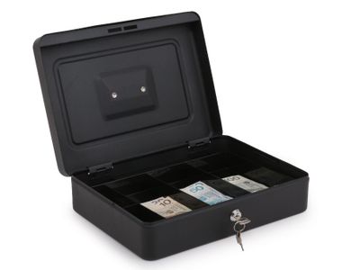 "BAZAR" Prenosná pokladňa OPTICUM BOX-300, kovová, čierna 300x220x88 "BAZAR" Prenosná pokladňa OPTICUM BOX-300, kovová, čierna 300x220x88