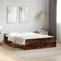 vidaXL Posteľný rám so zásuvkami dymový dub 135x190cm kompozitné drevo