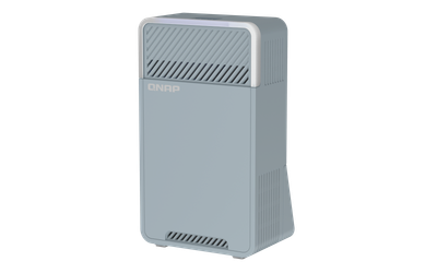 QNAP trojpásmový Wi-Fi SD-WAN Mesh router QMiro-201W (2xGbE / 1xUSB 3.2 / Bluetooth / 4 int. antény)