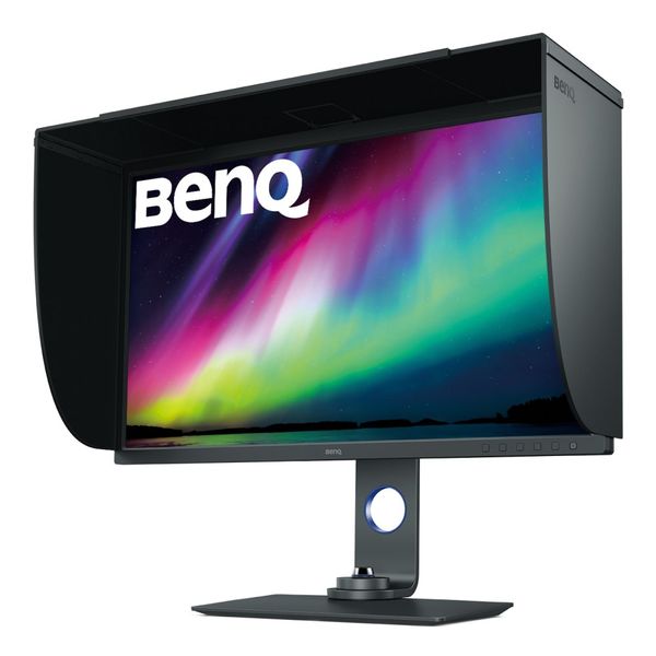BenQ/SW321C/32"/IPS/4K UHD/60Hz/5ms/Gray/3R LED monitor, 31,5", IPS, 3840x2160, 1000:1, 5ms, 2x HDMI, DisplayPort, čtečka SD karet, USB typ C, PIVOT, šedý