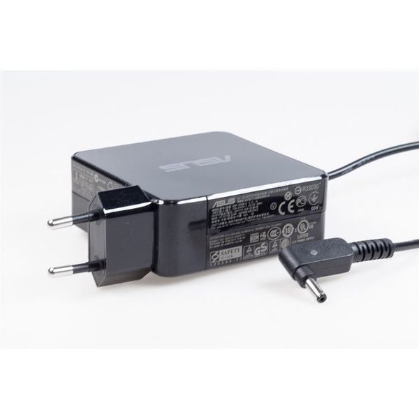 ASUS Adaptér pre notebooky 65W, 19V, 3.42A