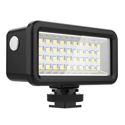 Potápačské vodotesné svetlo Puluz LED 40 m (čierne)