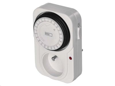 Spínačová mechanická zásuvka EMOS P5502