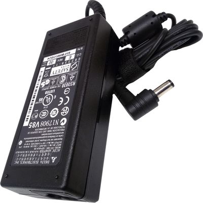 Napájací adaptér MSI 65W 19V (vrátane sieťovej šnúry)