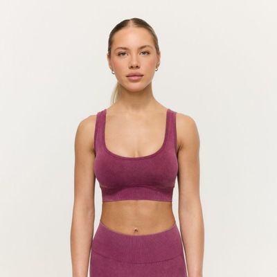 Bezšvová športová podprsenka Lift Plum - GymBeam, veľkosť S