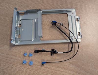 DELL rámček pre 3,5" disk s káblom Pro Essentials/ Tower Base DELL rámček pre 3,5" disk s káblom Pro Essentials/ Tower Base